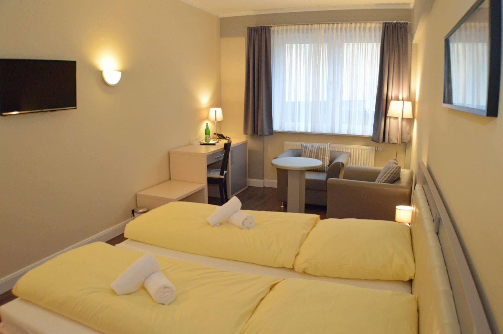 המבורג Hotel Jeta מראה חיצוני תמונה