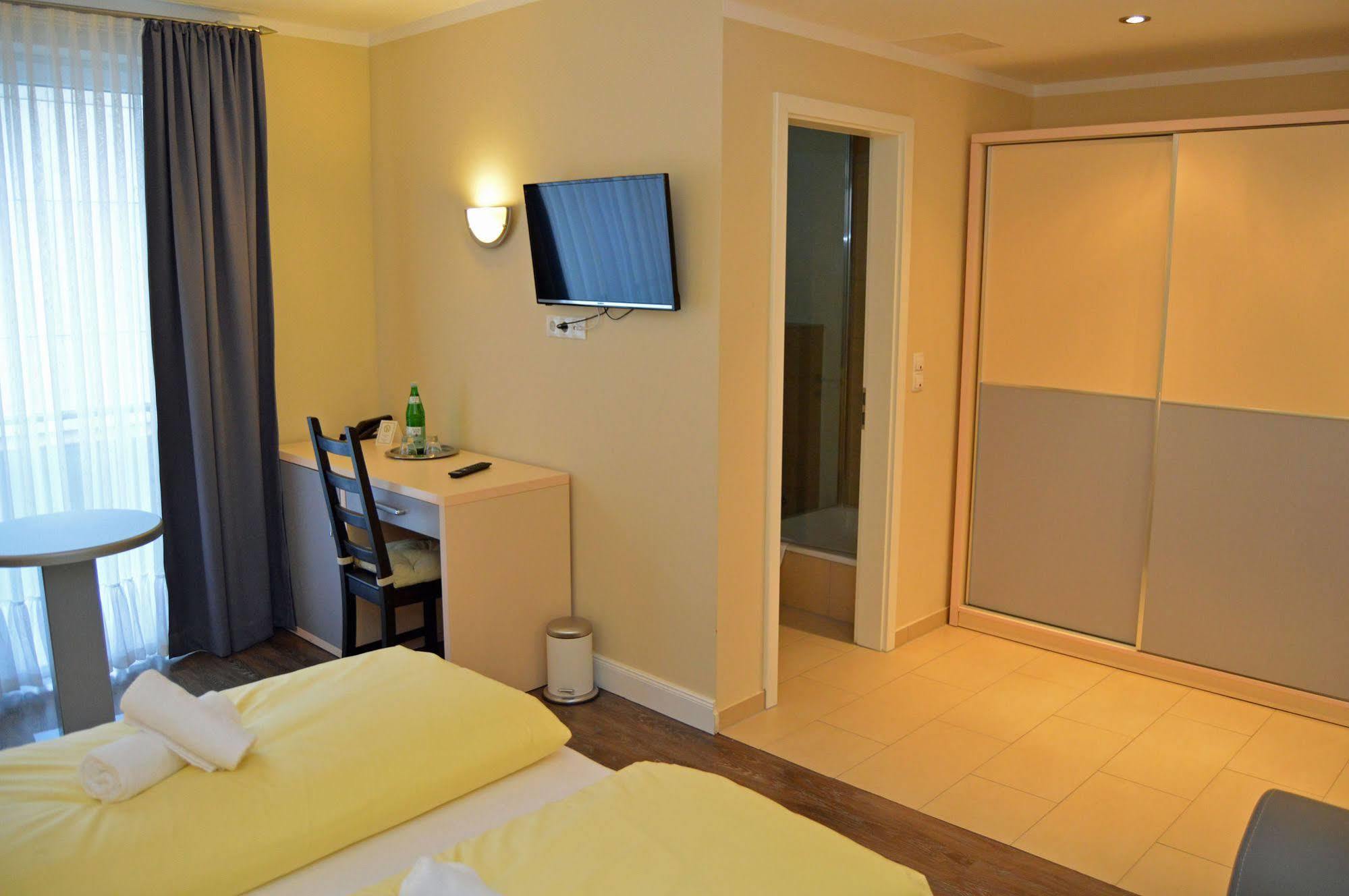 המבורג Hotel Jeta מראה חיצוני תמונה